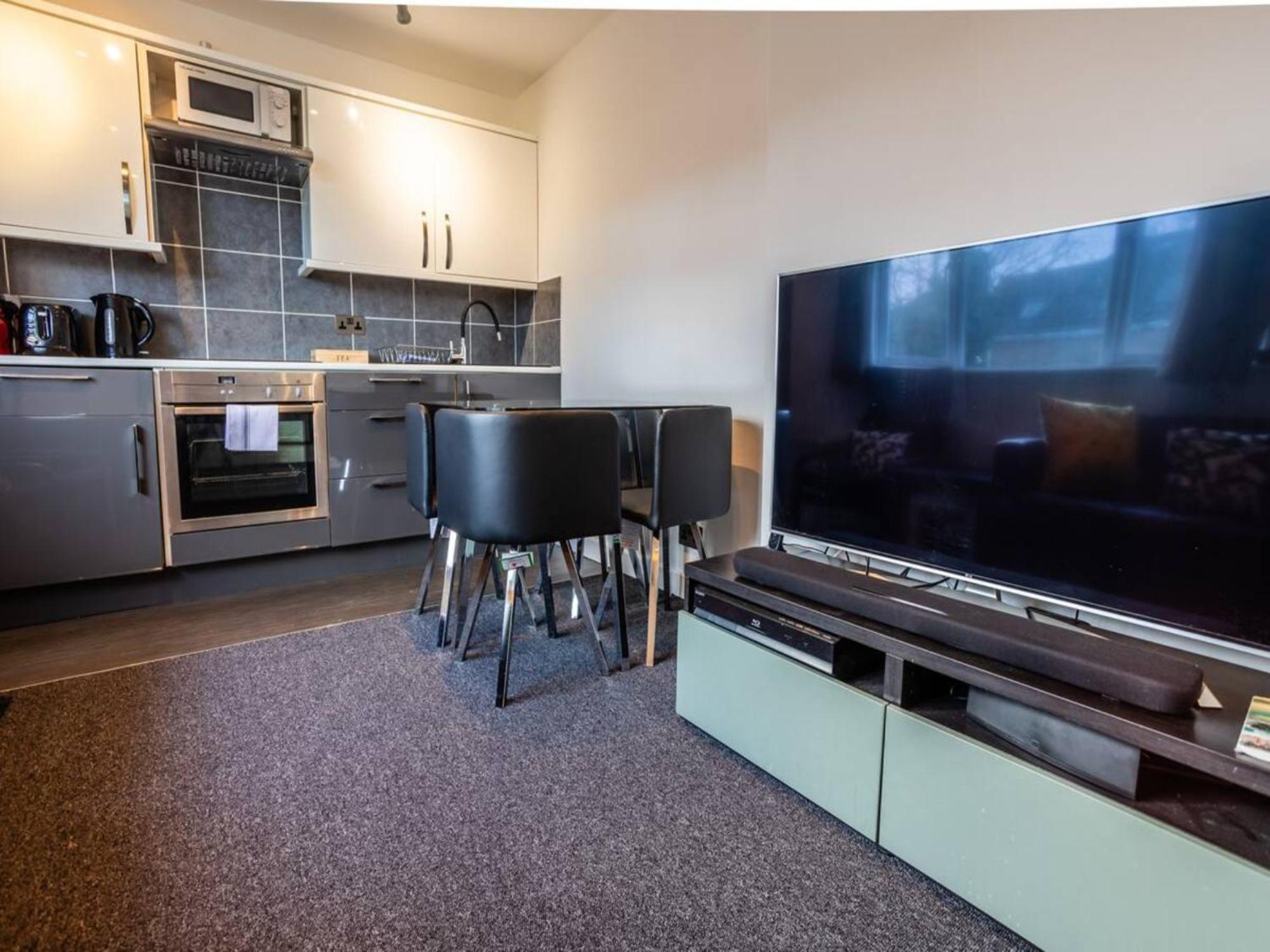 Newly Renovated Ideally Situated 2 Bedroom Flat Bournemouth Luaran gambar
