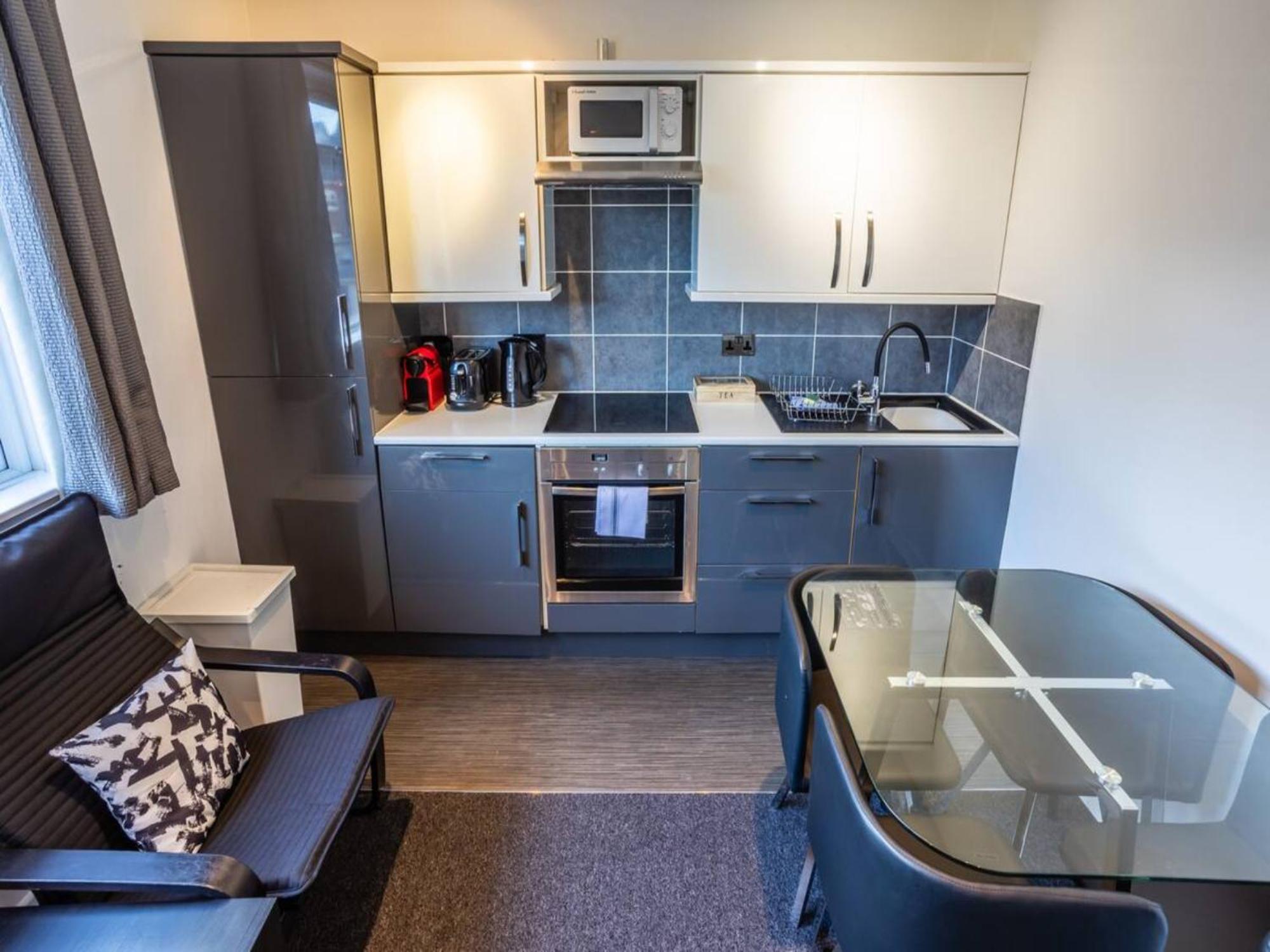 Newly Renovated Ideally Situated 2 Bedroom Flat Bournemouth Luaran gambar